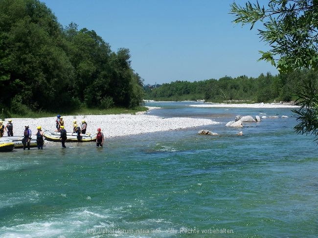 Rafting_auf_der_Isar.jpg