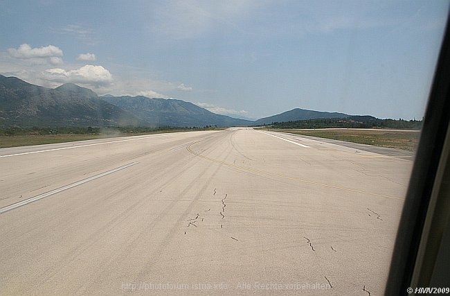 FLUGHAFEN_DUBROVNIK_gelandet_2009IMG_1353a.jpg