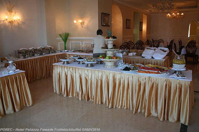 POREC_Hotel_Palazzo_Fruehstuecksbuffet_2010IMG_3315.jpg