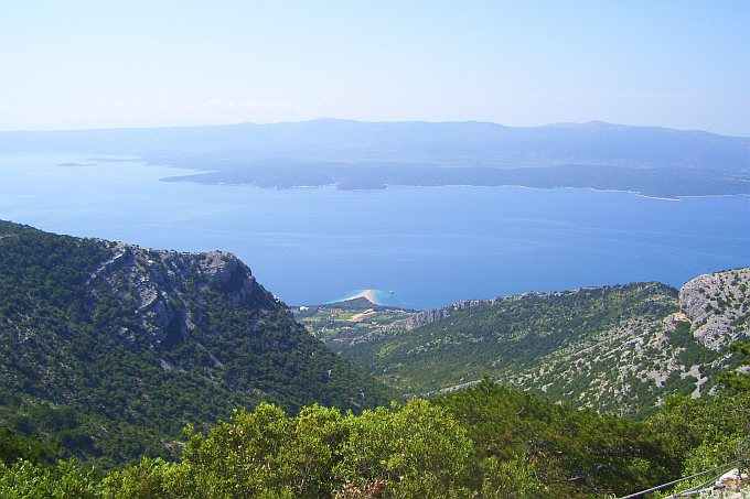 035_Wanderung_Vidova_Gora_Blick_auf_Zlatni_Rat.jpg