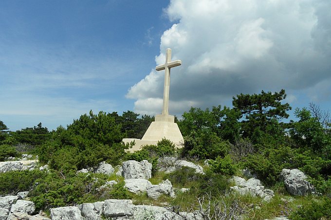 086_Wanderung_Vidova_Gora_Gipfelkreuz.jpg