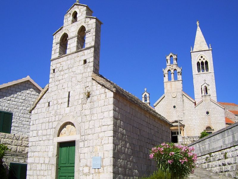 265_Lastovo_Kirche_Sv._Kuzma_i_Damjan_und_Kapelle_Sv._Marija.jpg