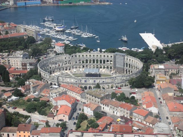 42_Arena_Pula.JPG