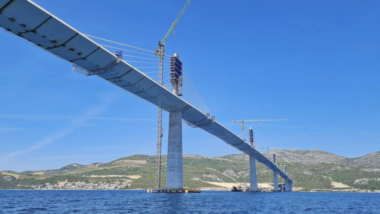 Pelješac-Brücke: Bucht von Mali Ston in der Gespanschaft Dubrovnik-Neretva